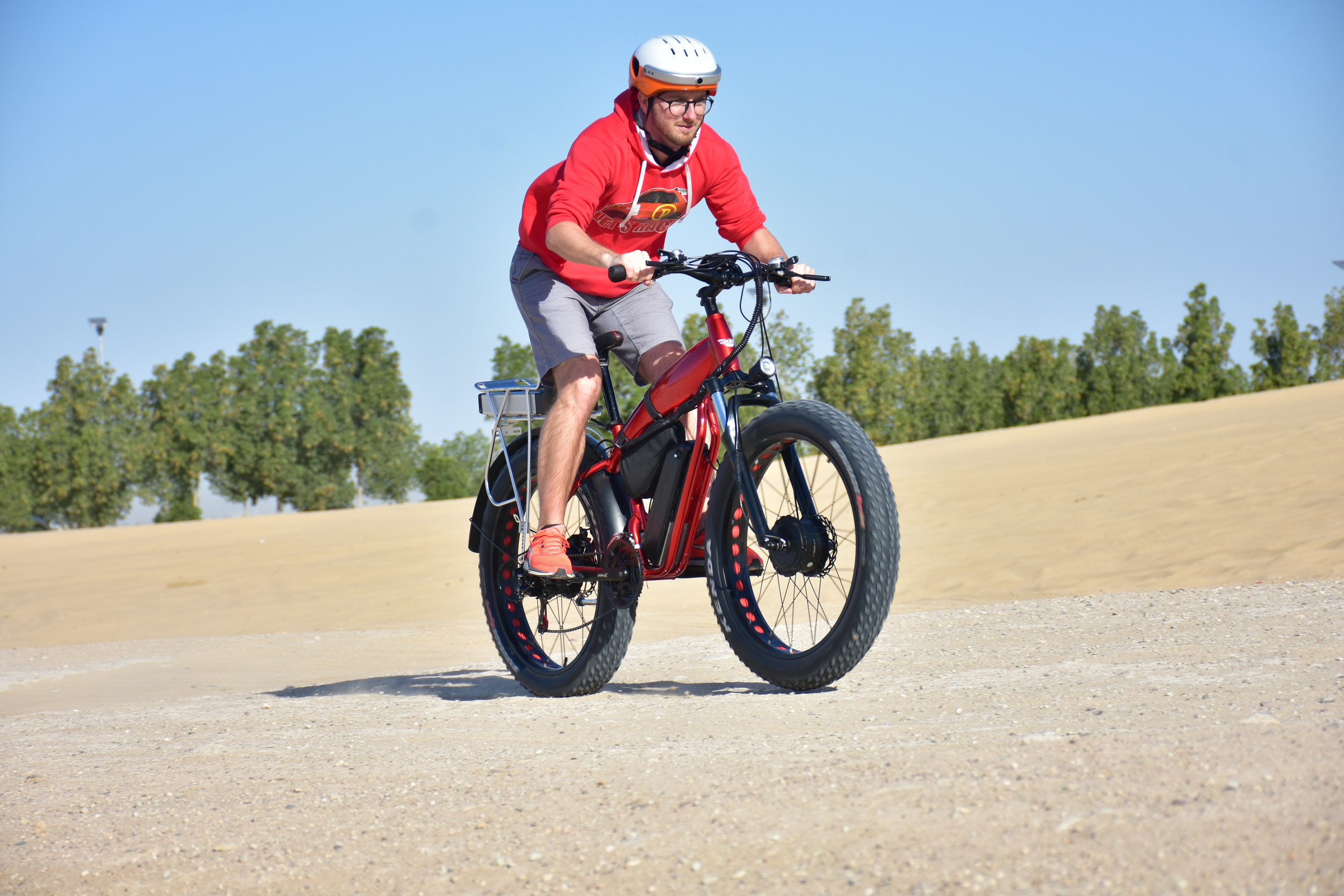 Aujourd'hui, le vélo... c'est électrique Le Granby Express
