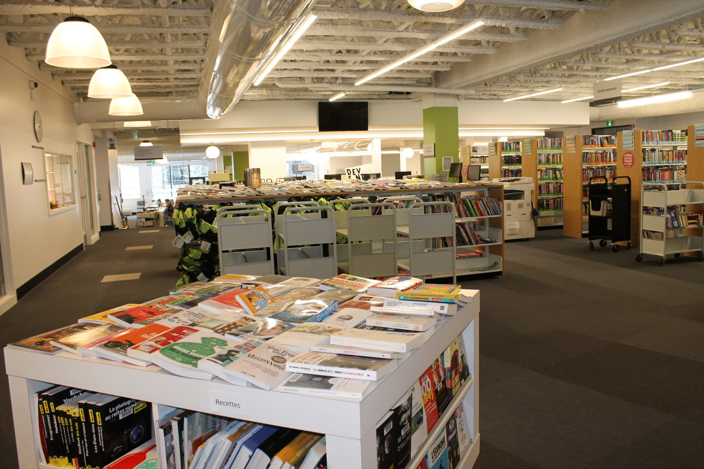 Une importante somme pour la bibliothèque de Granby Le Granby Express