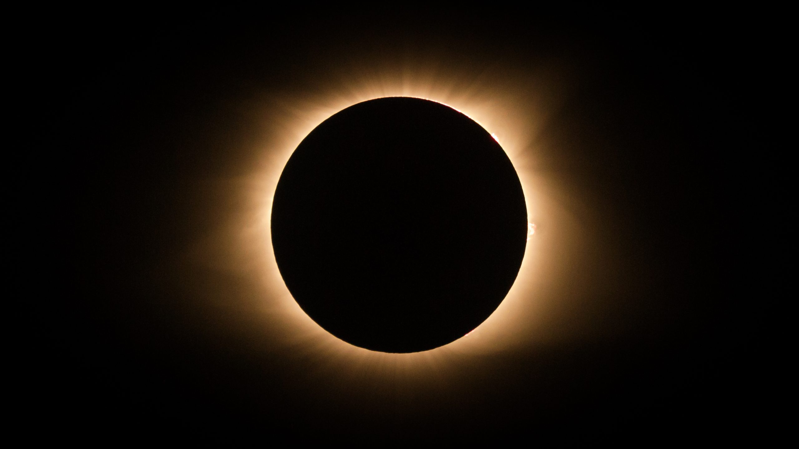 Solar eclipse on April 8: Schools will open in Val de Cerves